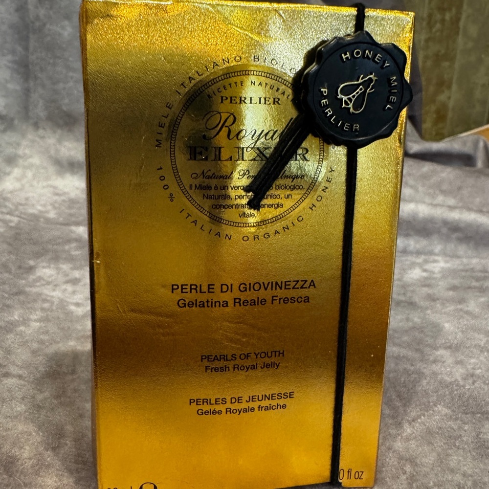 Honey Miel Royal Elixir Youth Pearls - Gold 1.0 oz. 30ml